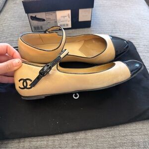 CHANEL Vintage Beige Leather Mary Jane Flats with Black Patent Cap Toe
